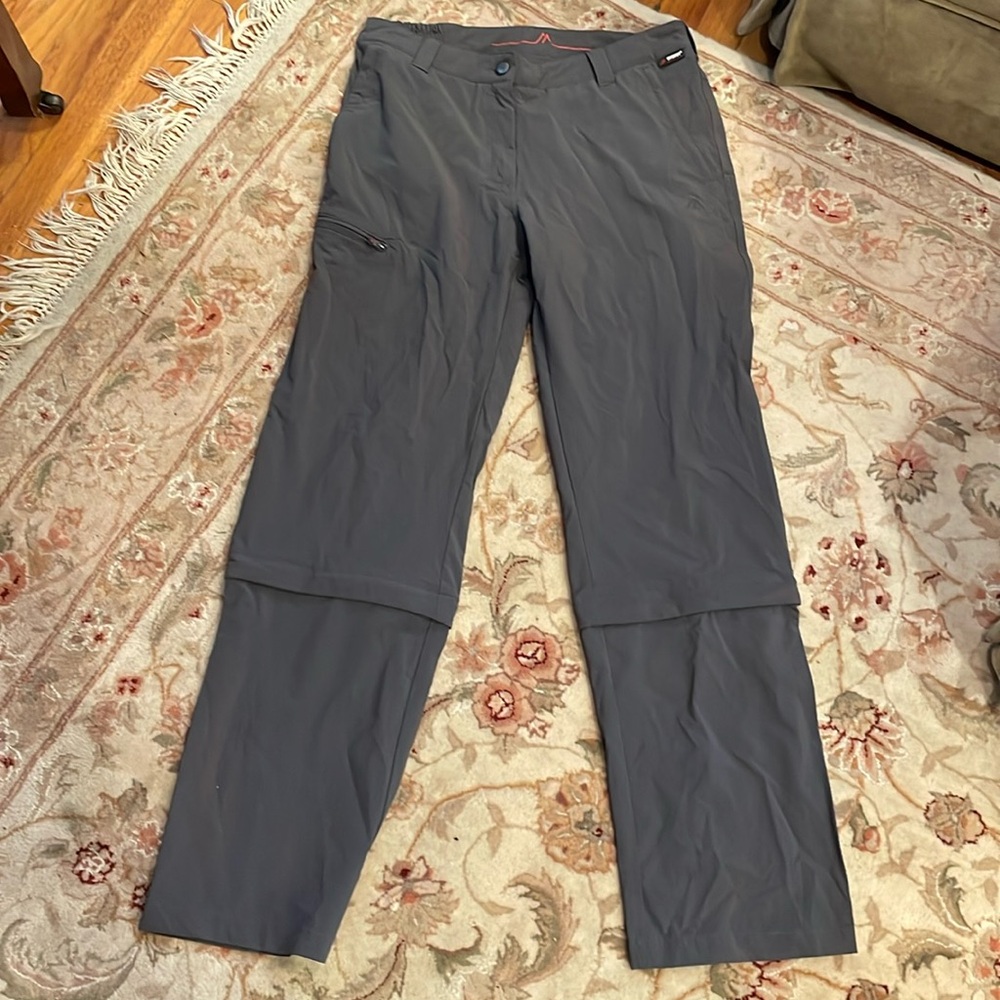 Maker Sports Zip off Hiking Pants - Graphite - nice Condition!